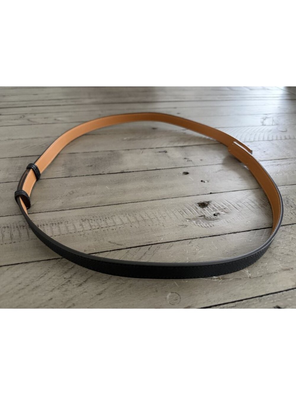 Hermes Kelly 18 Belt Black Leather Gold Hardware - Picture 8 of 8